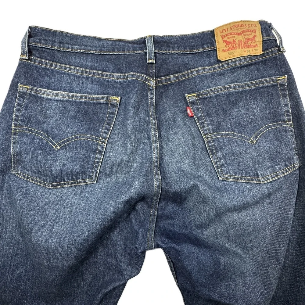 Levis 505 Regular Fit Straight Leg Jeans Mens 36x30 Dark Wash‎ Indigo Blue Denim